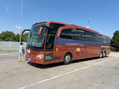 inchirieri-autocare-transport-persoane-1